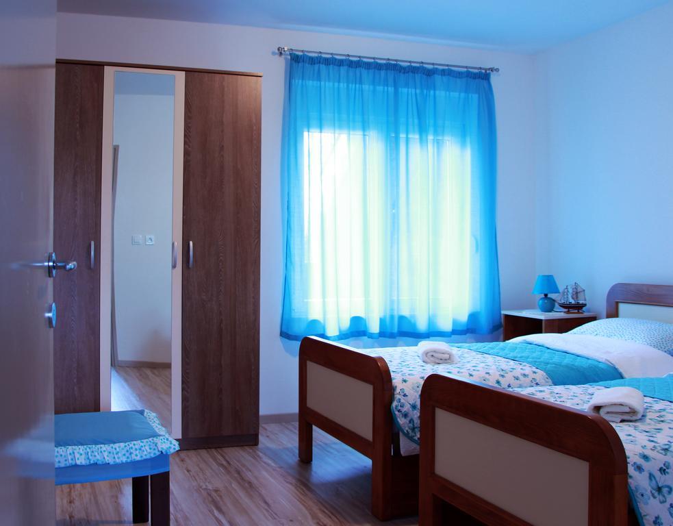 Ljubica Kastel Gomilica Apartment *